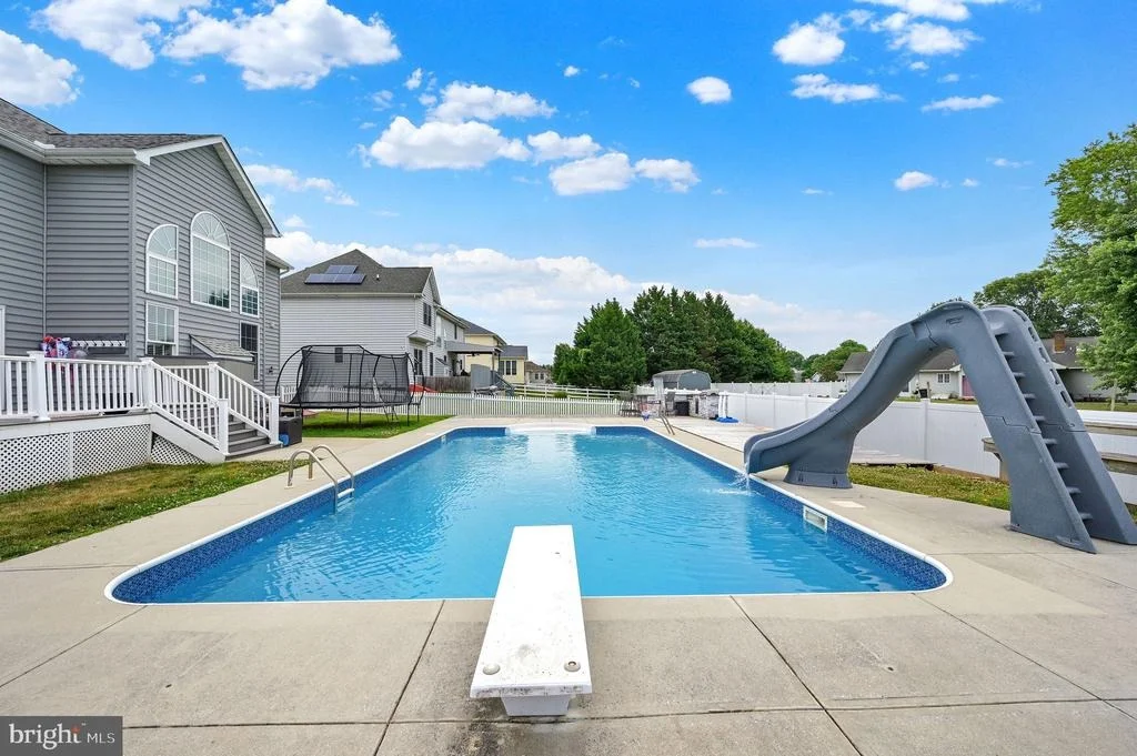 Photo of 46 STONE RIDGE DRIVE