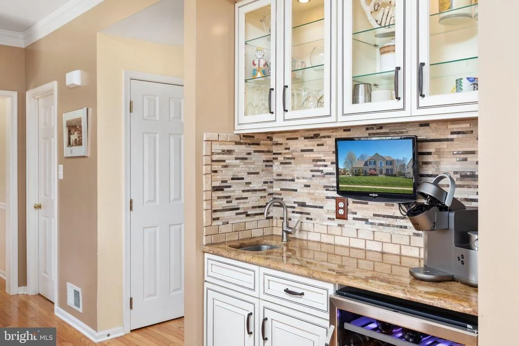Photo of 7997 SEQUOIA PARK WAY