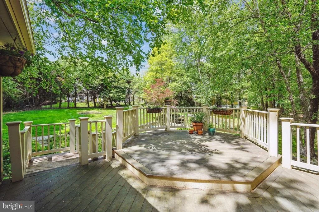 Photo of 7621 BURFORD DRIVE