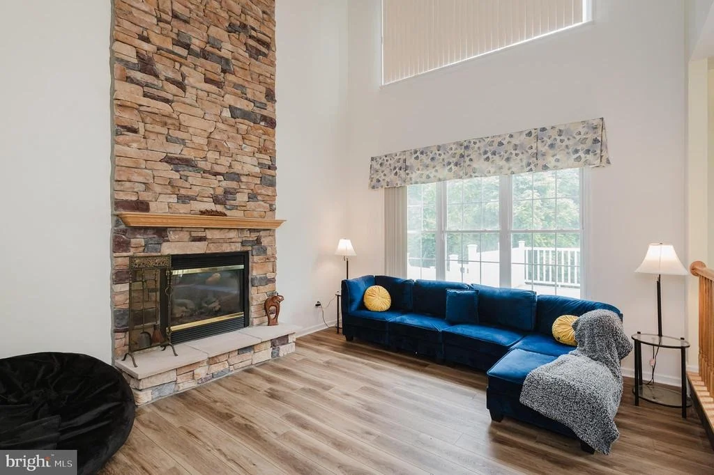 Photo of 726 CONCORD POINT DRIVE
