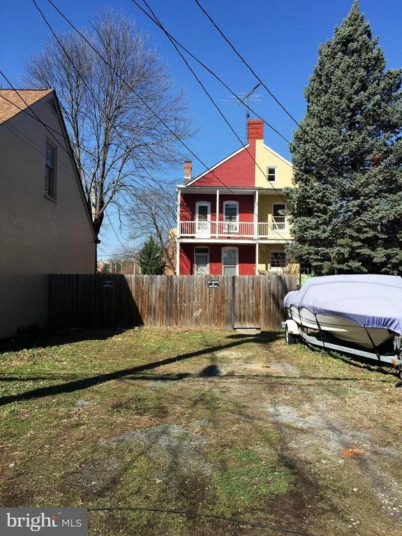 Photo of 520 TRAIL AVENUE