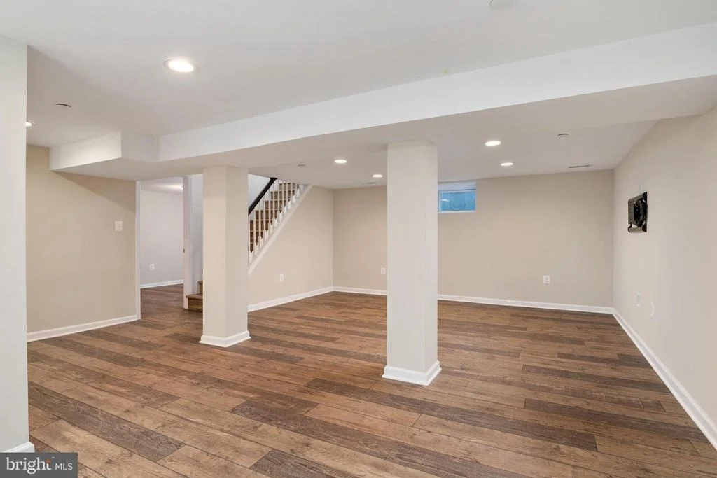 Photo of 907 MONROE STREET
