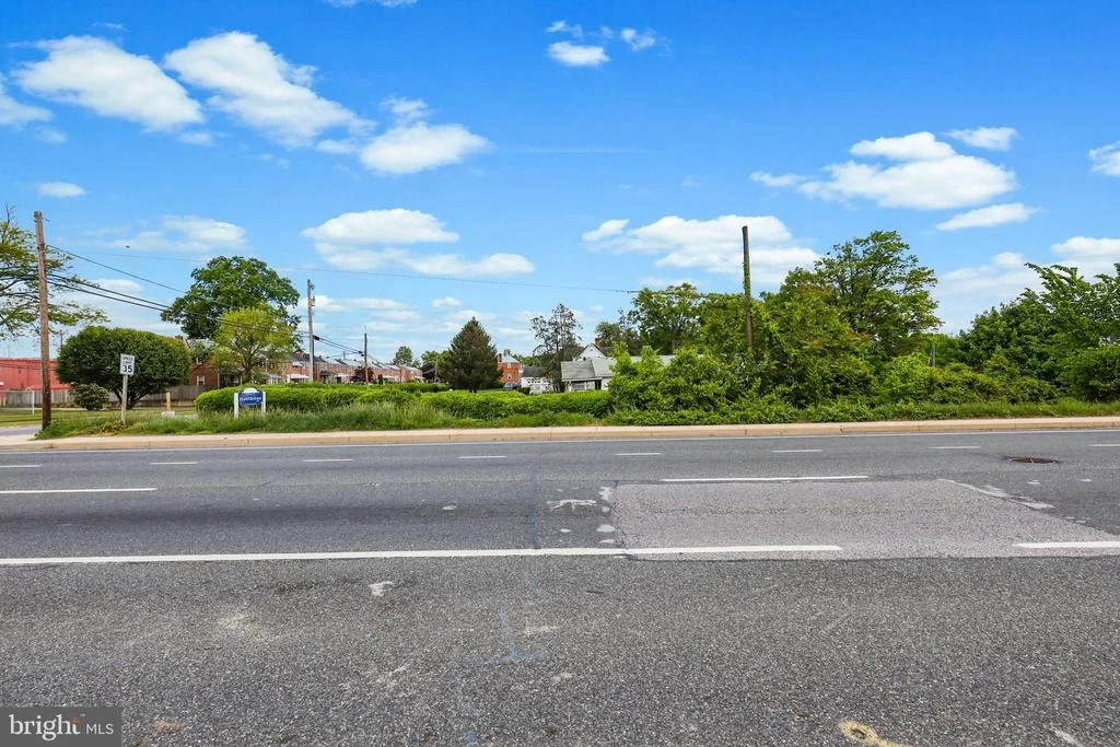Photo of 2005 EASTERN BOULEVARD