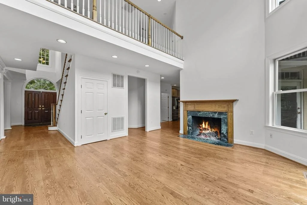 Photo of 17951 STONELEIGH DRIVE