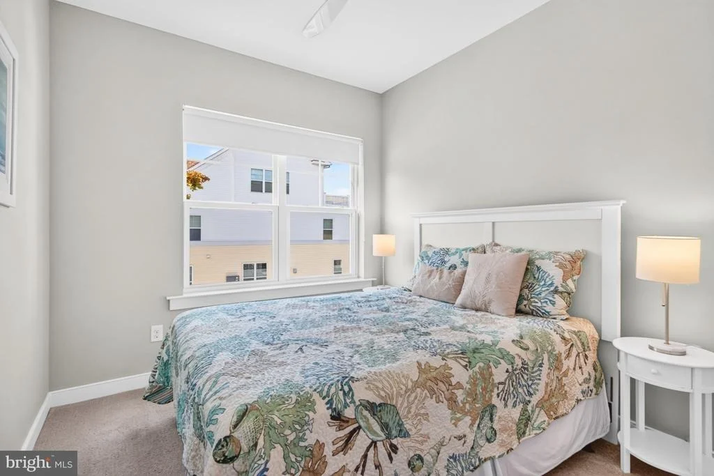 Photo of Unit D2 at 29104 STRIPER HARBOR