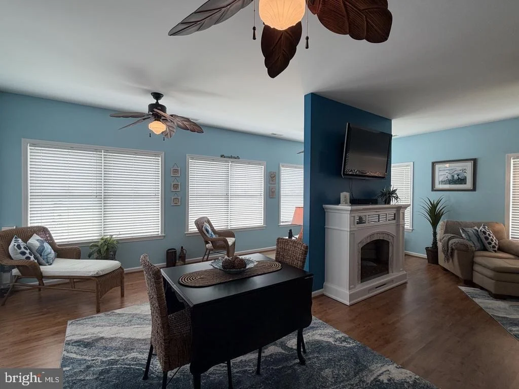 Photo of 17070 BAYVIEW CIRCLE