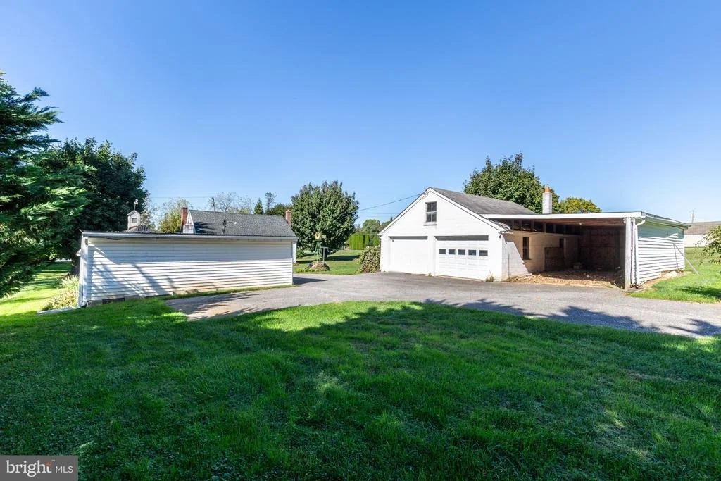 Photo of 15811 HANOVER PIKE
