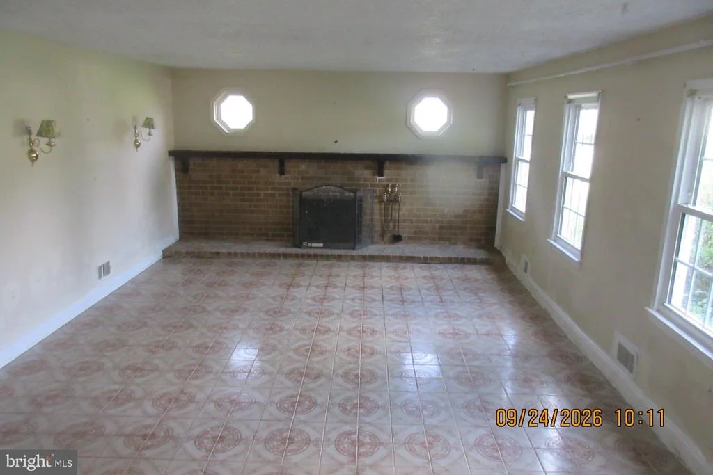 Photo of 15905 NARROWS TERRACE