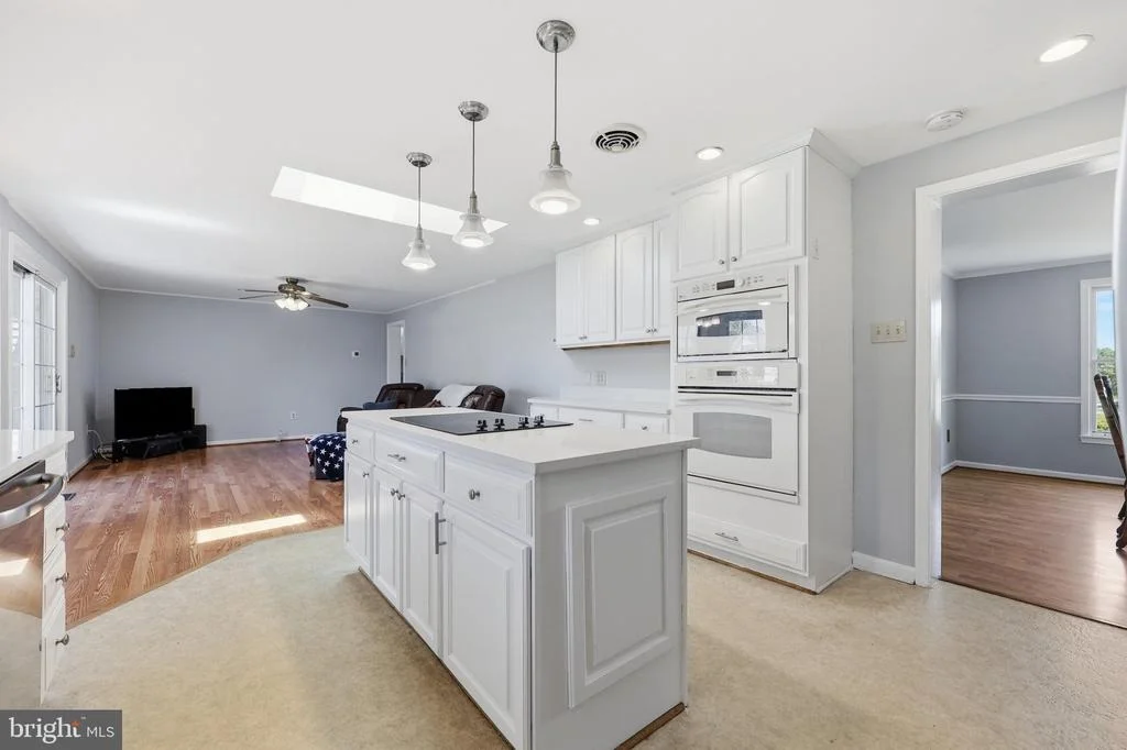 Photo of 3814 BOTELER ROAD