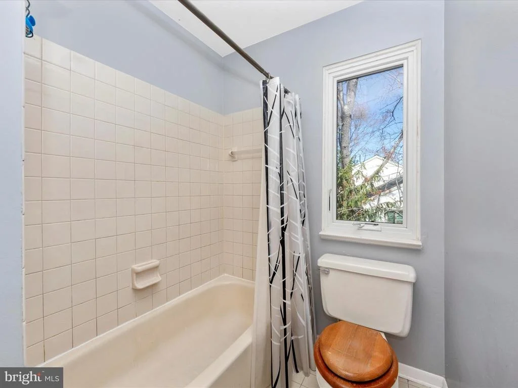 Photo of 6264 AUDUBON DRIVE