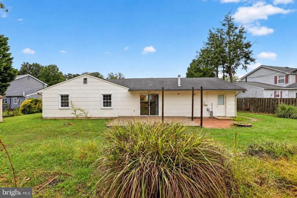 Photo of 2220 HALLOW LANE
