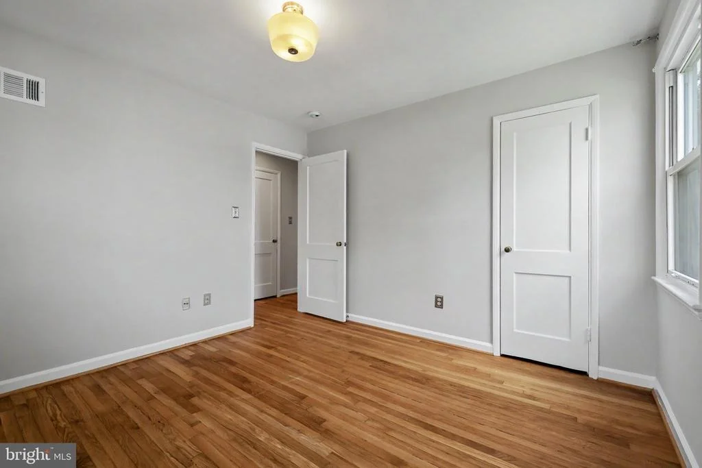 Photo of 3128 WAYNE ROAD