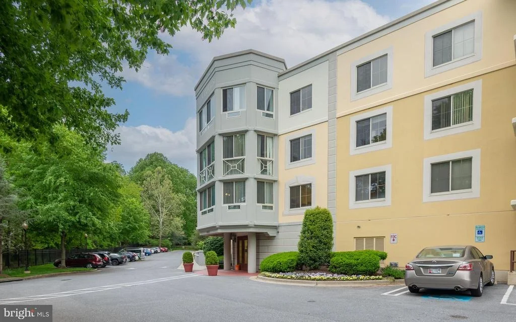 Photo of Unit 407 at 14805 PENNFIELD CIRCLE