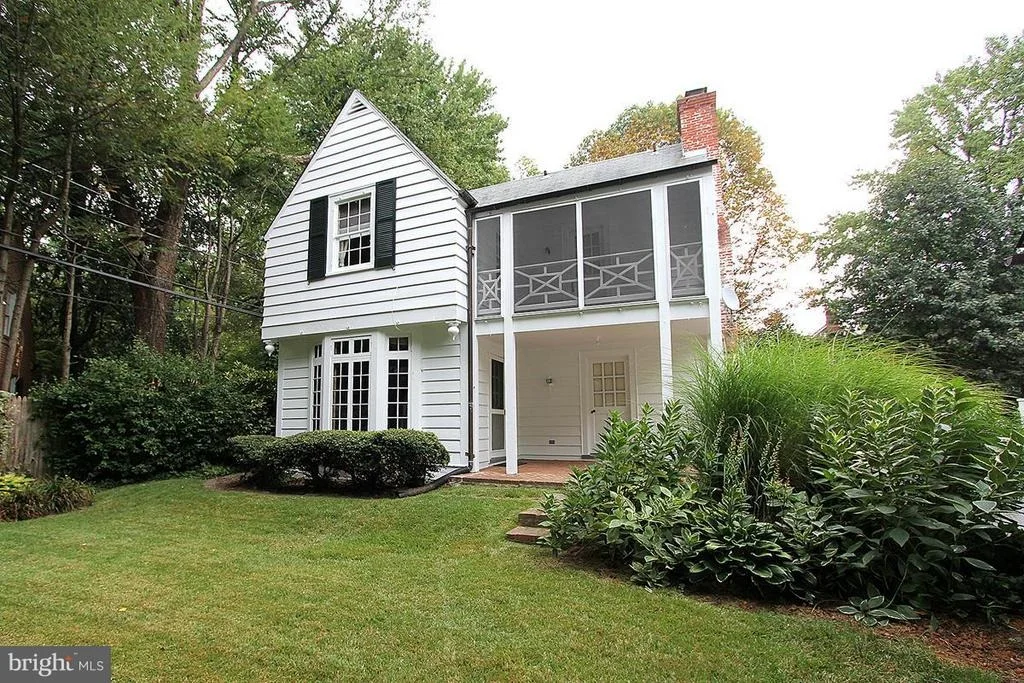 Photo of 5902 KIRKSIDE DRIVE