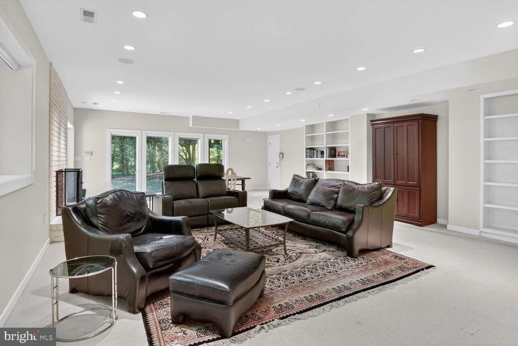 Photo of 10801 BALANTRE LANE