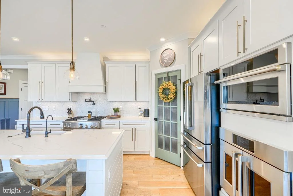 Photo of 2553 HANOVER PIKE
