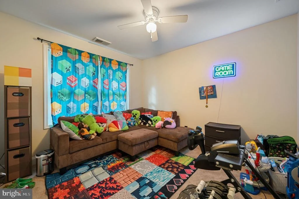 Photo of 32 RIDGEWAY CIRCLE