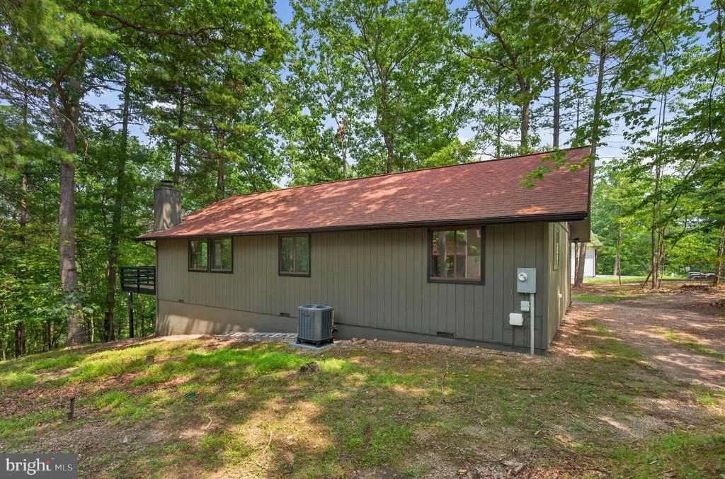 Photo of 213 MORRIE DRIVE