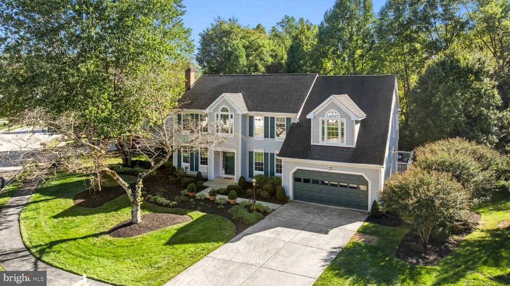 Photo of 11610 SILVERMAPLE COURT