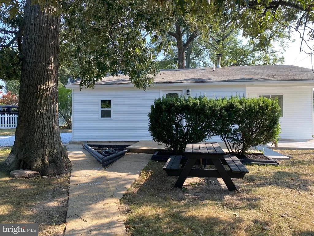 Photo of 21 DOGWOOD DRIVE