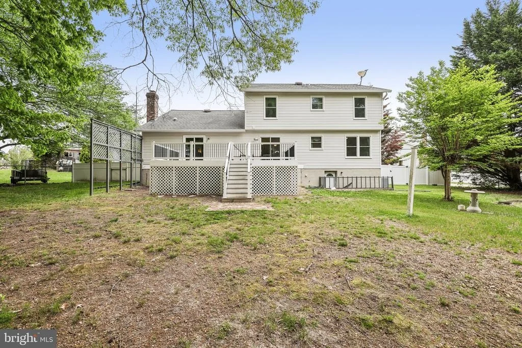 Photo of 592 EASON DRIVE