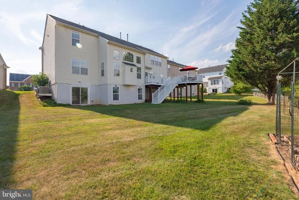 Photo of 18303 THUNDERCLOUD ROAD