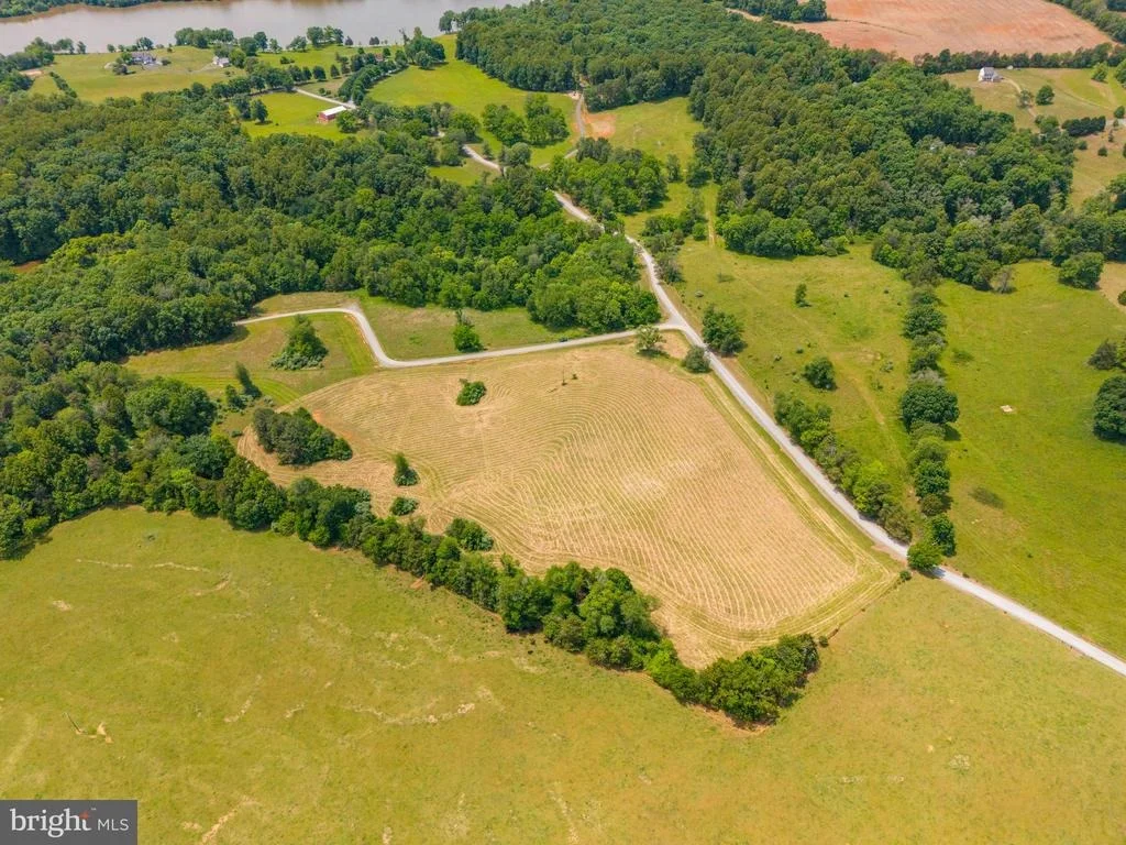 Photo of 48D BALD EAGLE TRAIL