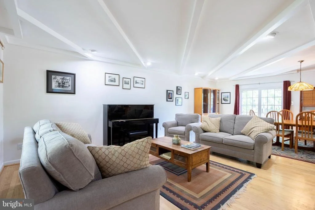 Photo of 2400 SUGARCONE ROAD