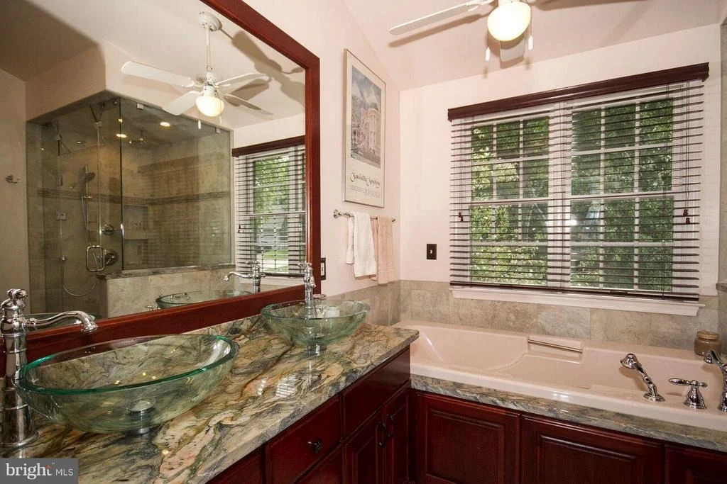 Photo of 9711 POLISHED STONE