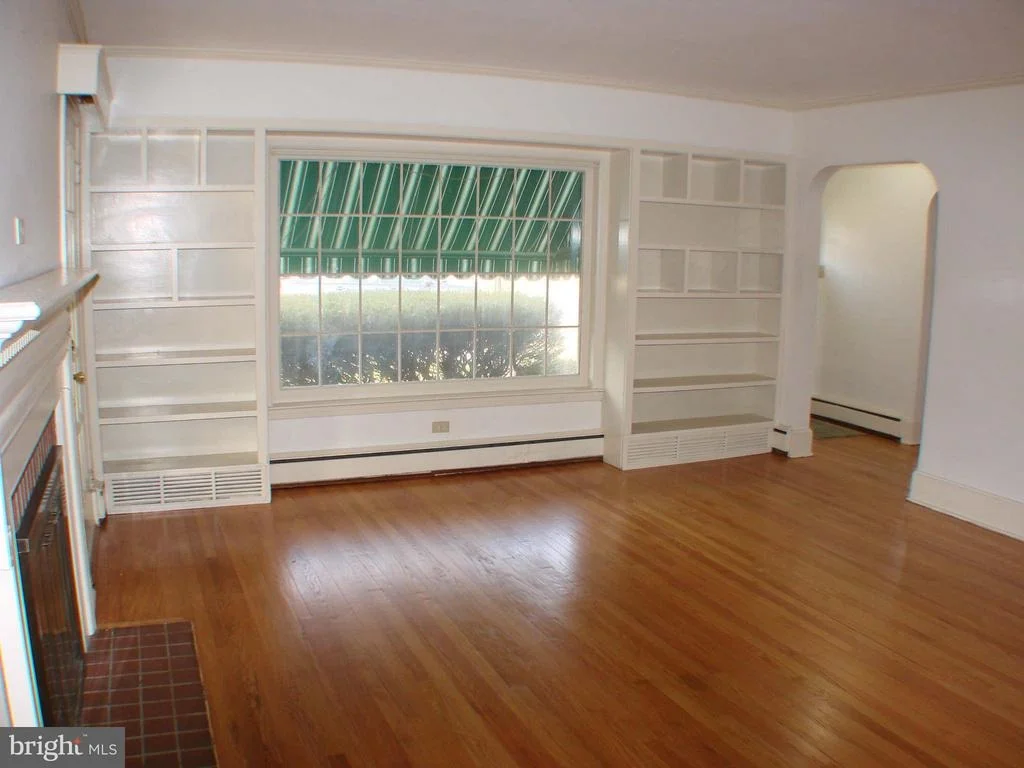 Photo of 706 FAIRVIEW AVENUE