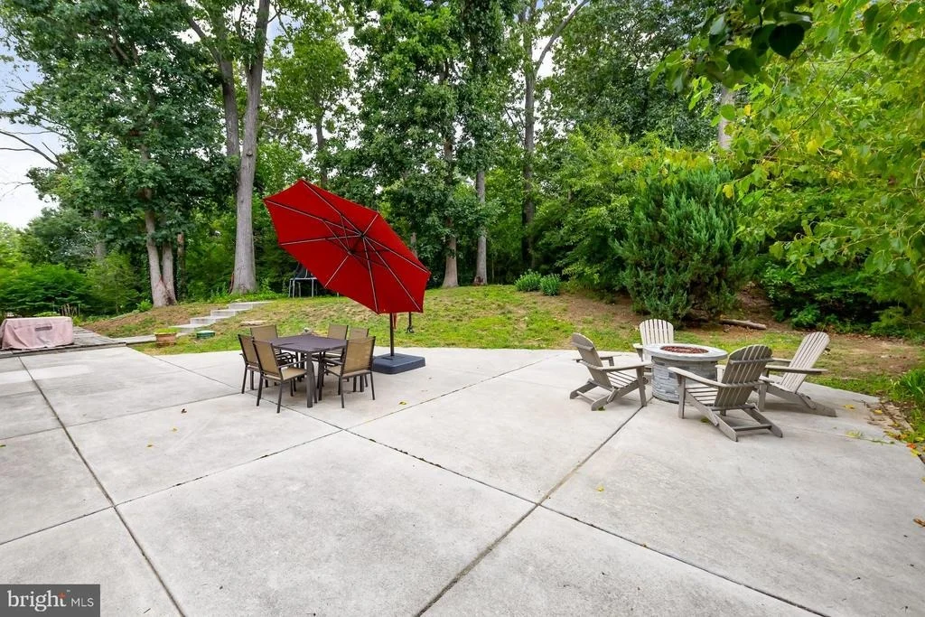 Photo of 1122 RAINBOW CIRCLE