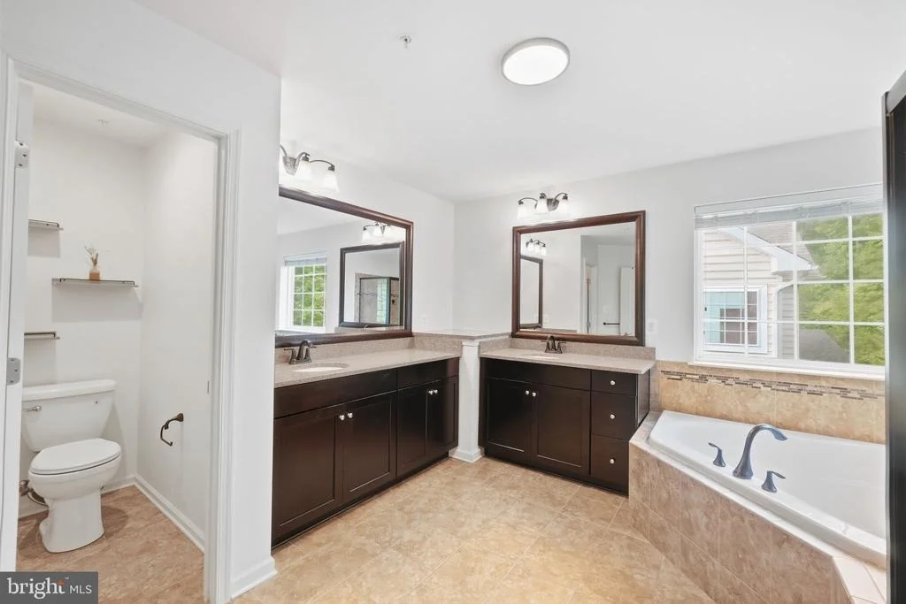 Photo of 3012 LAKE FOREST DRIVE