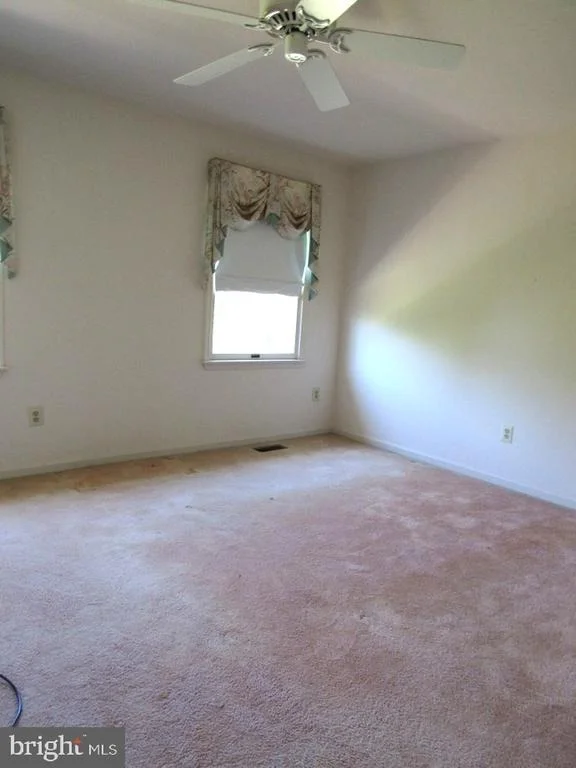 Photo of 681 HOOK ROAD