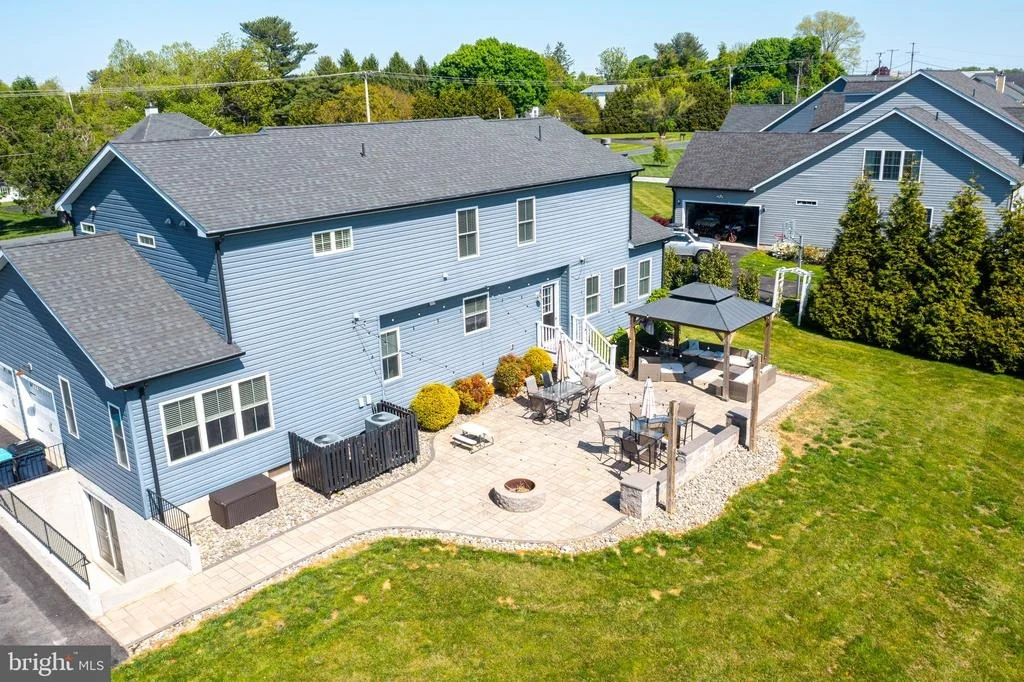 Photo of 2818 SCARFF ROAD