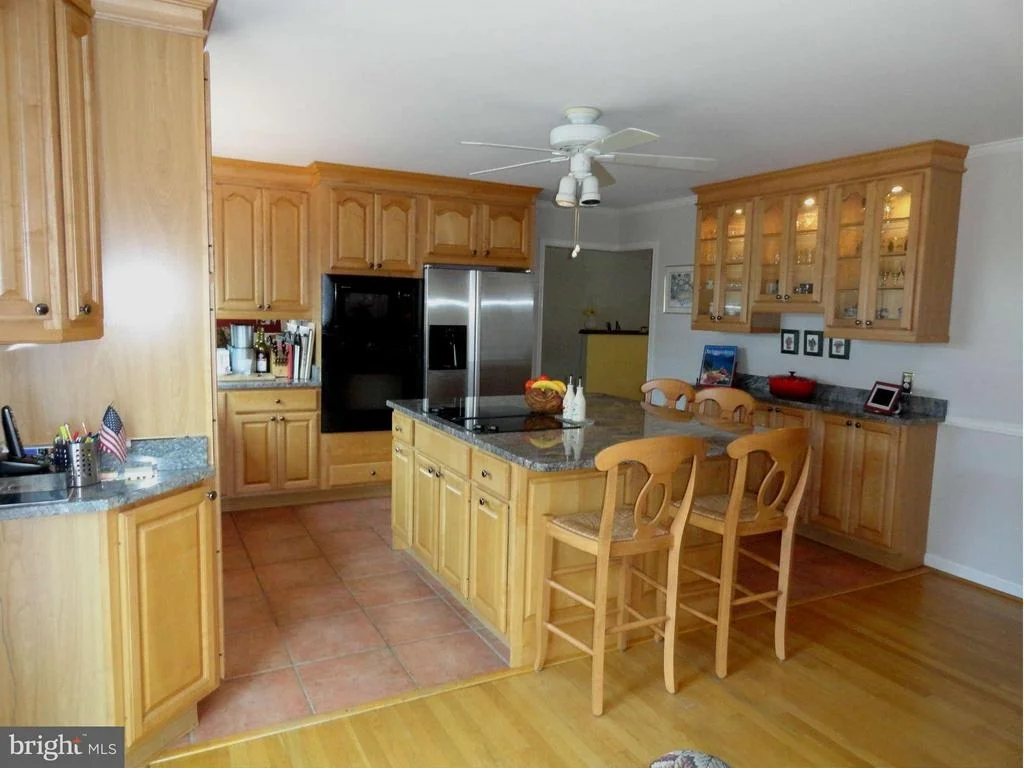 Photo of 7125 THRASHER ROAD