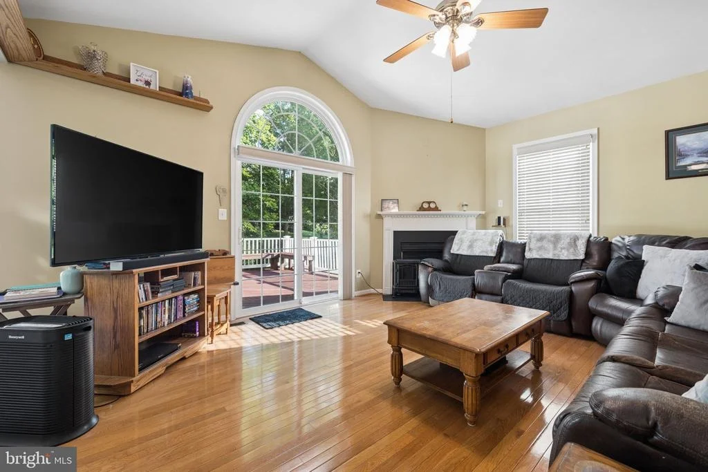Photo of 17609 OVERLOOK ROAD