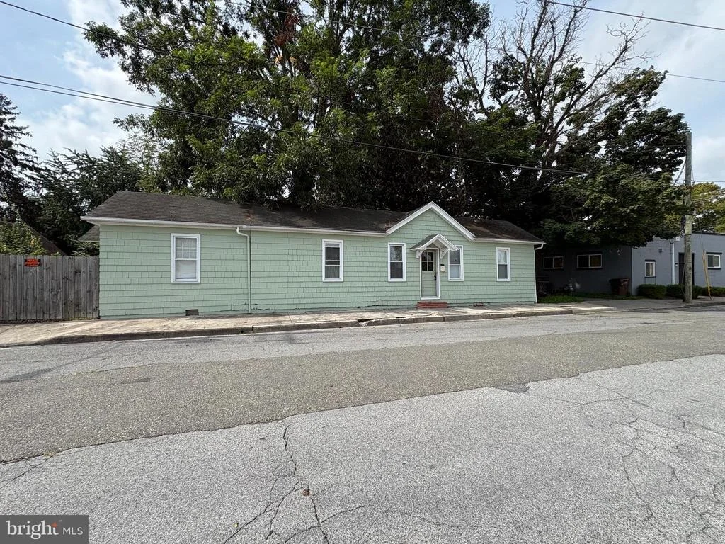 Photo of 108 WILSON STREET