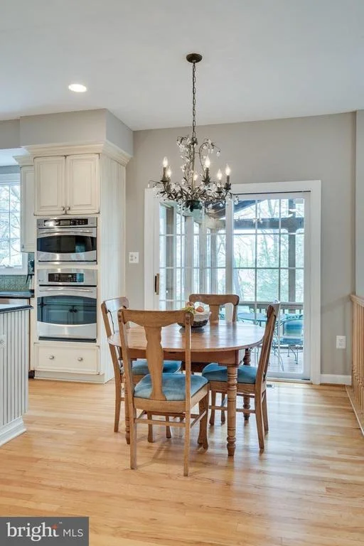 Photo of 9827 FIVE OAKS ROAD