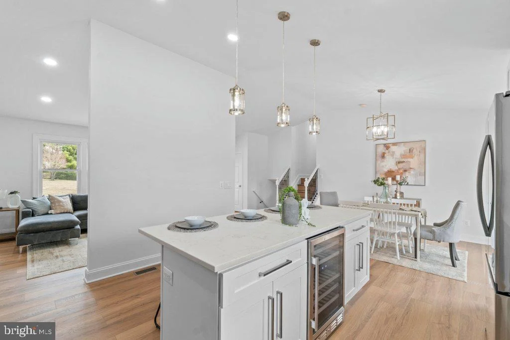Photo of 3174 CARDINAL DRIVE