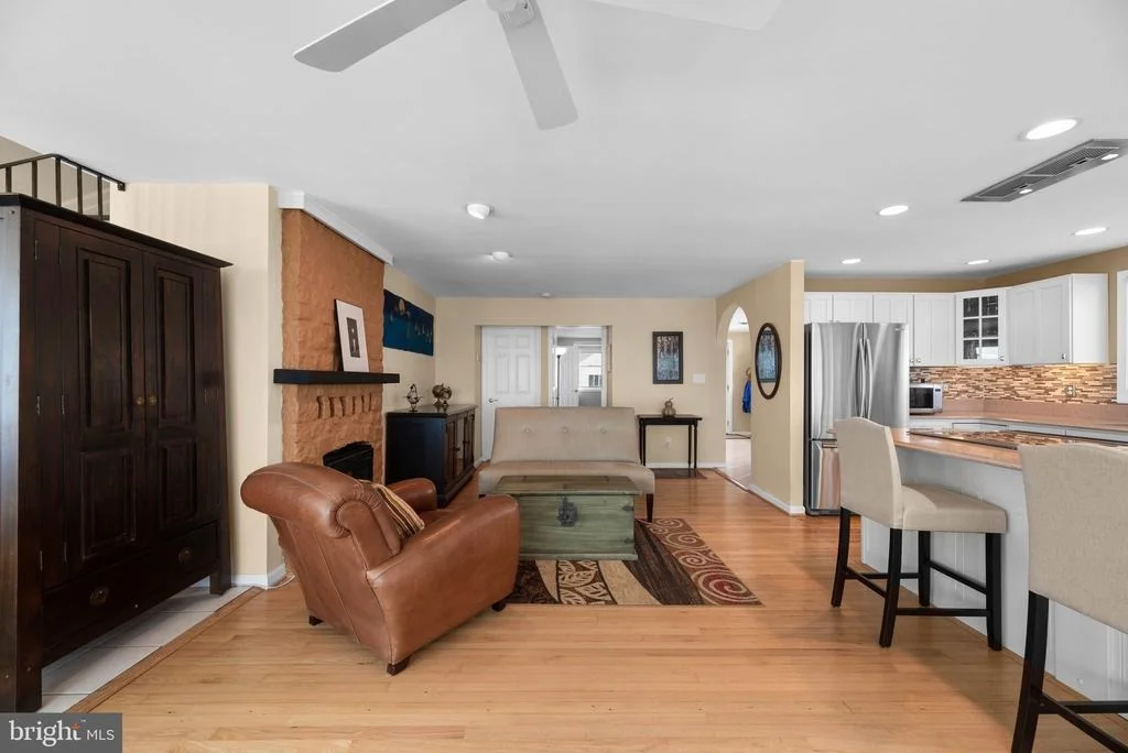 Photo of 3621 BAY DRIVE