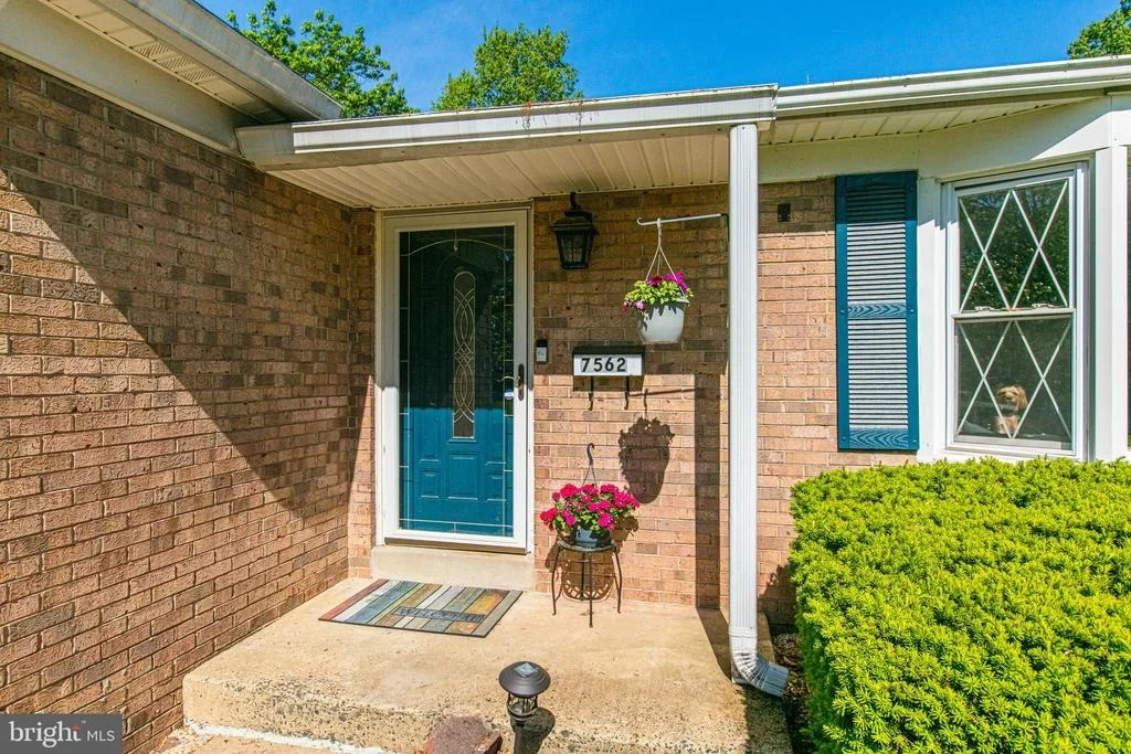 Photo of 7562 REMINGTON ROAD
