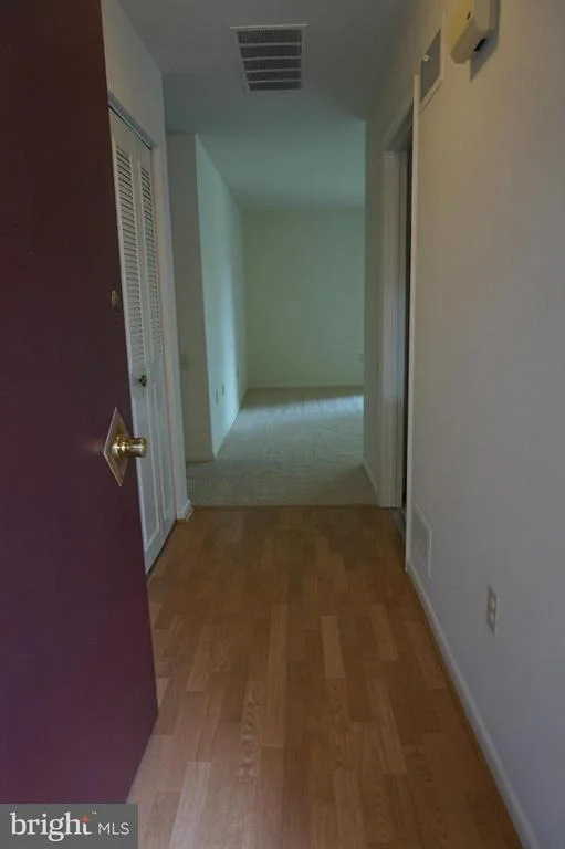 Photo of Unit 702D at 3350 GLENEAGLES DRIVE
