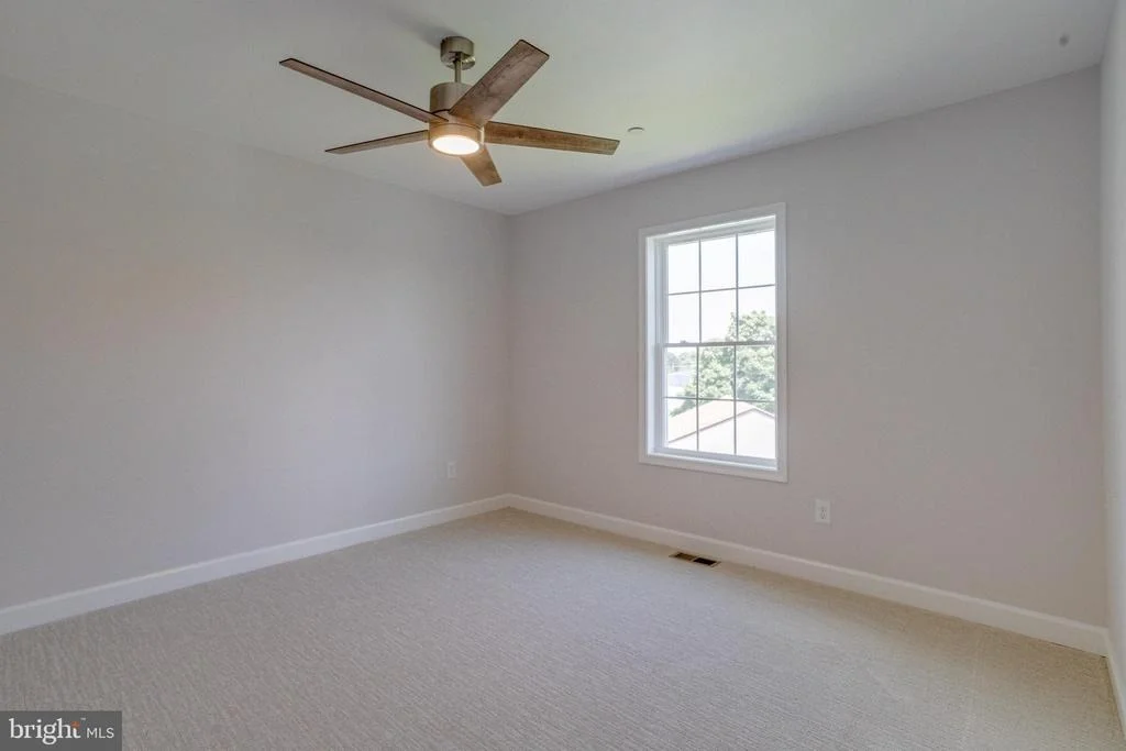 Photo of 7547 BATTLE GROVE CIRCLE