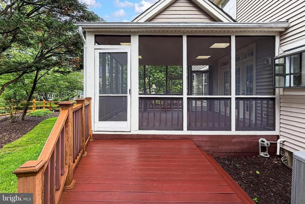 Photo of 15441 EAGLE TAVERN LANE
