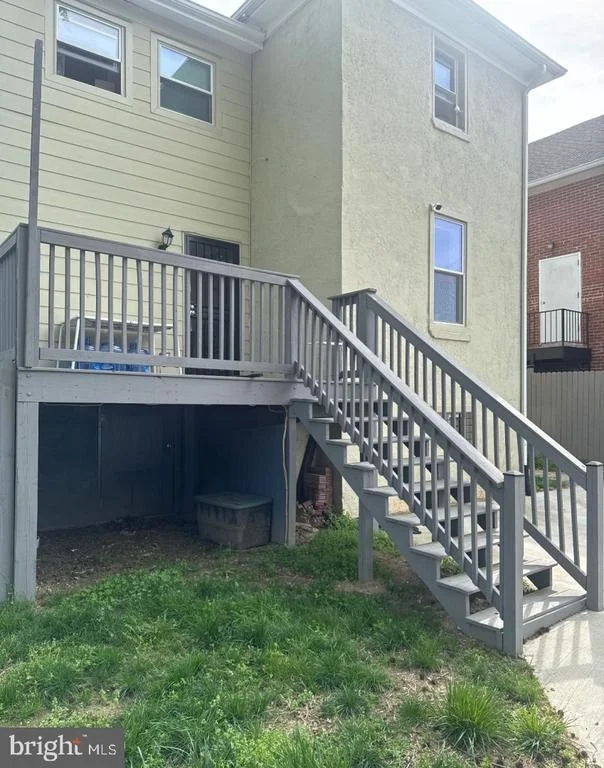 Photo of 4818 SHERIFF ROAD NE