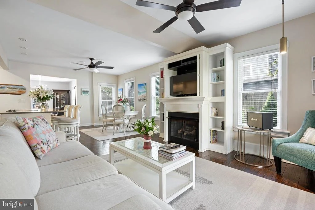 Photo of 211 W 4TH STREET