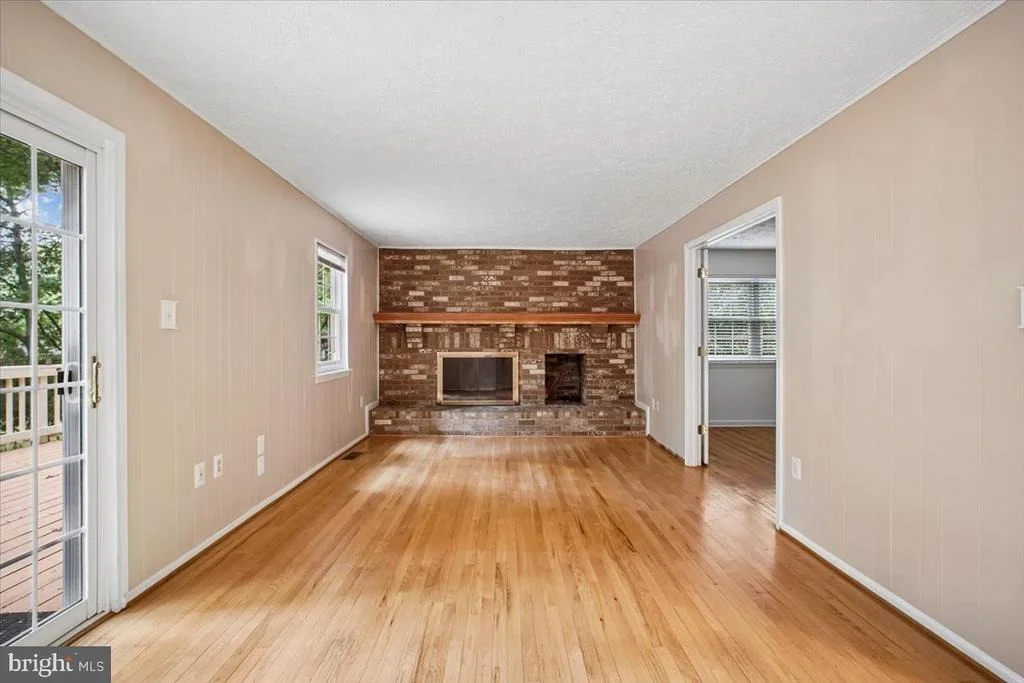 Photo of 1877 POST OAK TRAIL