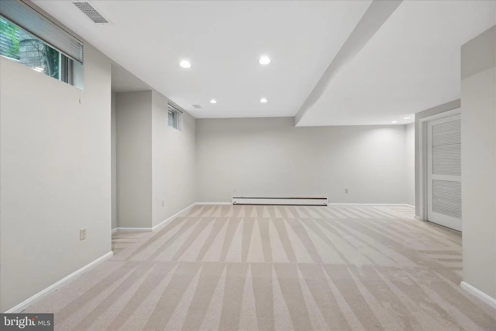 Photo of 8900 ELLSWORTH COURT