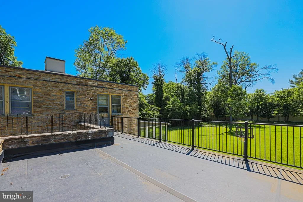 Photo of 3305 BANCROFT ROAD
