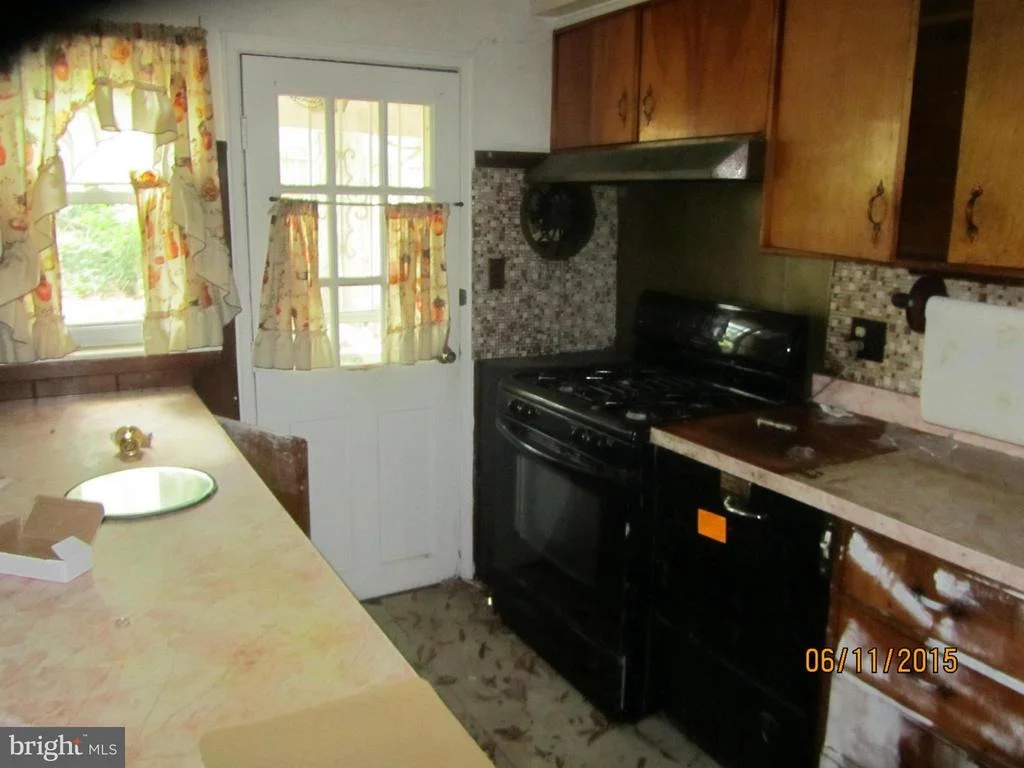 Photo of 4041 THE ALAMEDA